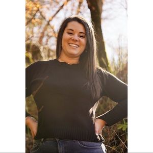 Meet your Posher, Kayla